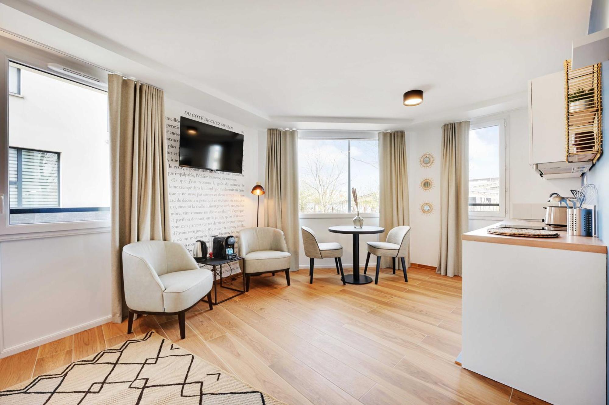Residence Du Parc Vanves - Rooftop & Climatisation Bagian luar foto