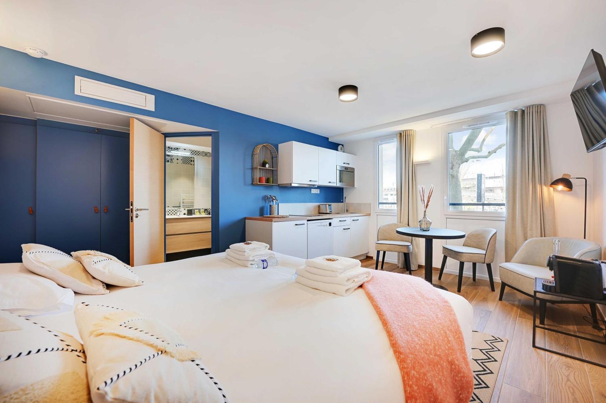 Residence Du Parc Vanves - Rooftop & Climatisation Bagian luar foto